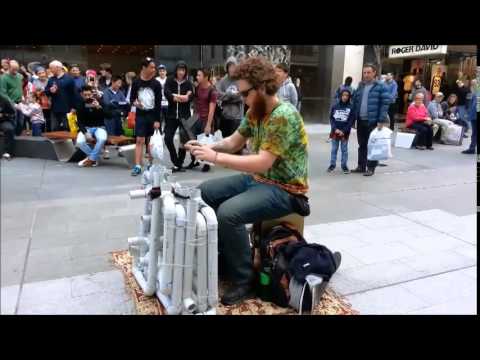 Instrumental techno på gaden. For vildt!