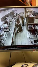 HELT: Mand redder kvindes liv på restaurant